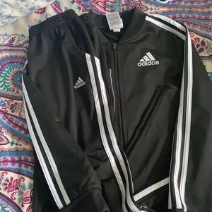adidas kids tracksuit